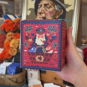 Admiral's Apple Candle